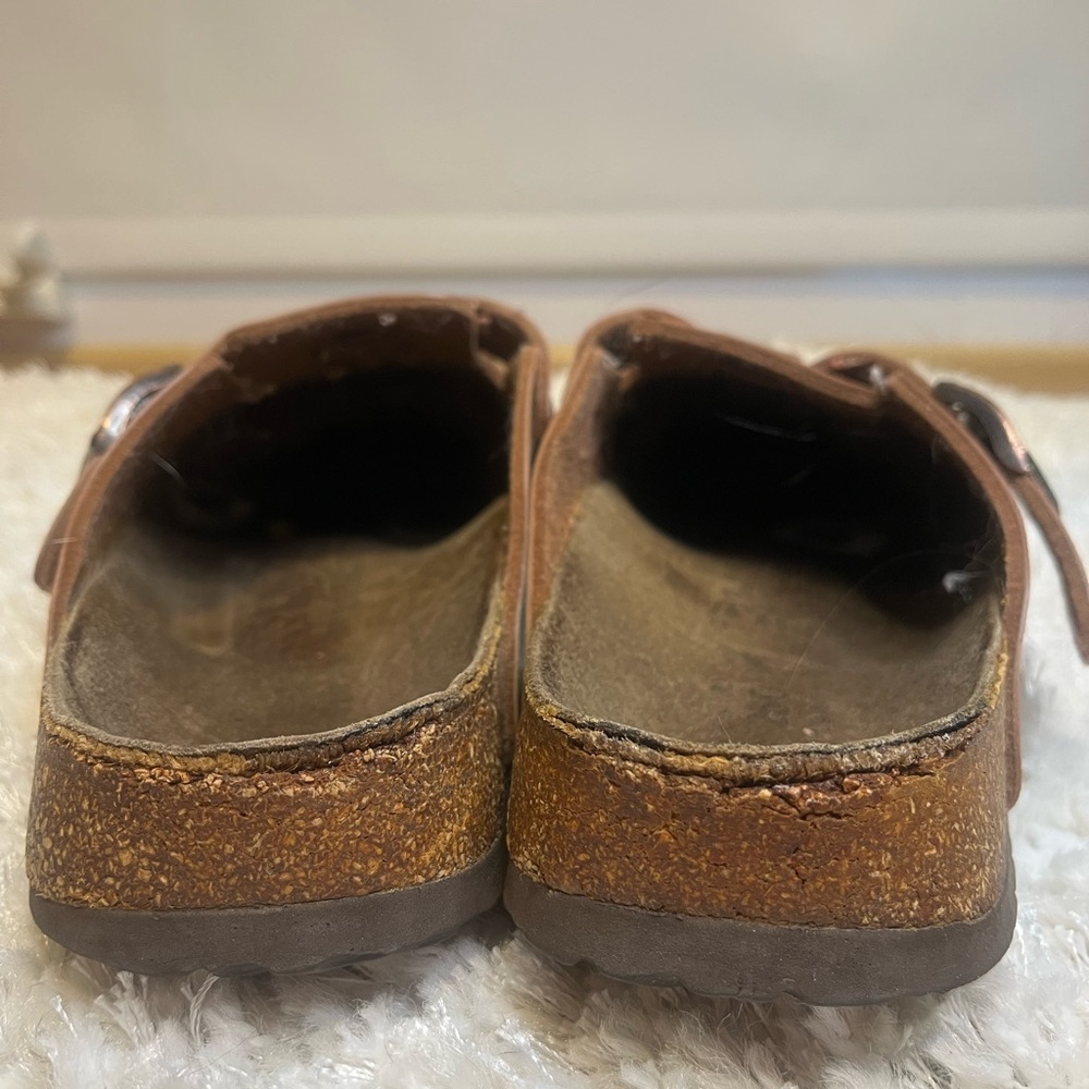 Birkenstock Birki’s Boston Brown Leather Clogs - Picture 6 of 13